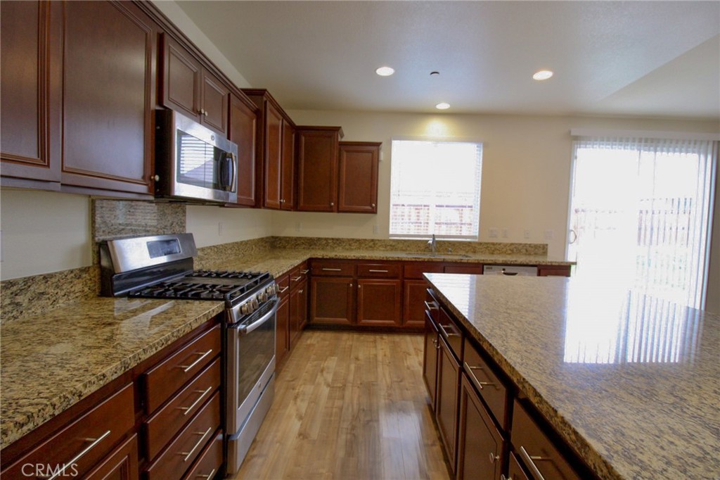 30062 Snow Peak Court