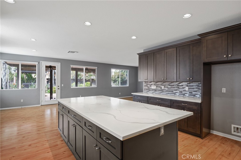 23693 Morning Glory Drive