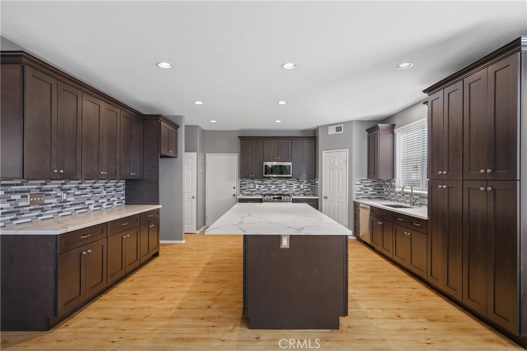 23693 Morning Glory Drive