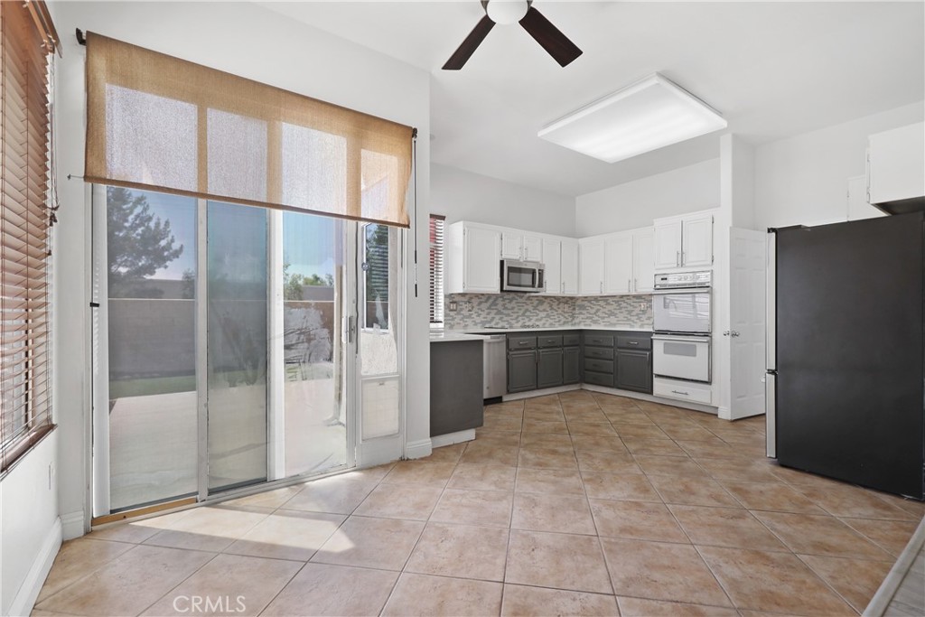 39705 Via Las Palmas