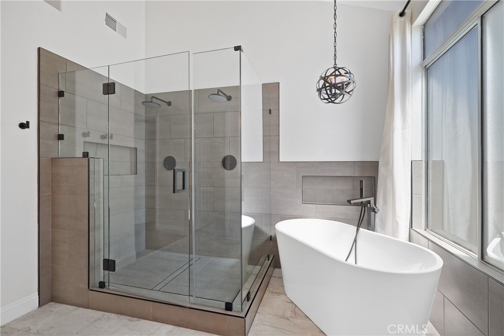 39705 Via Las Palmas