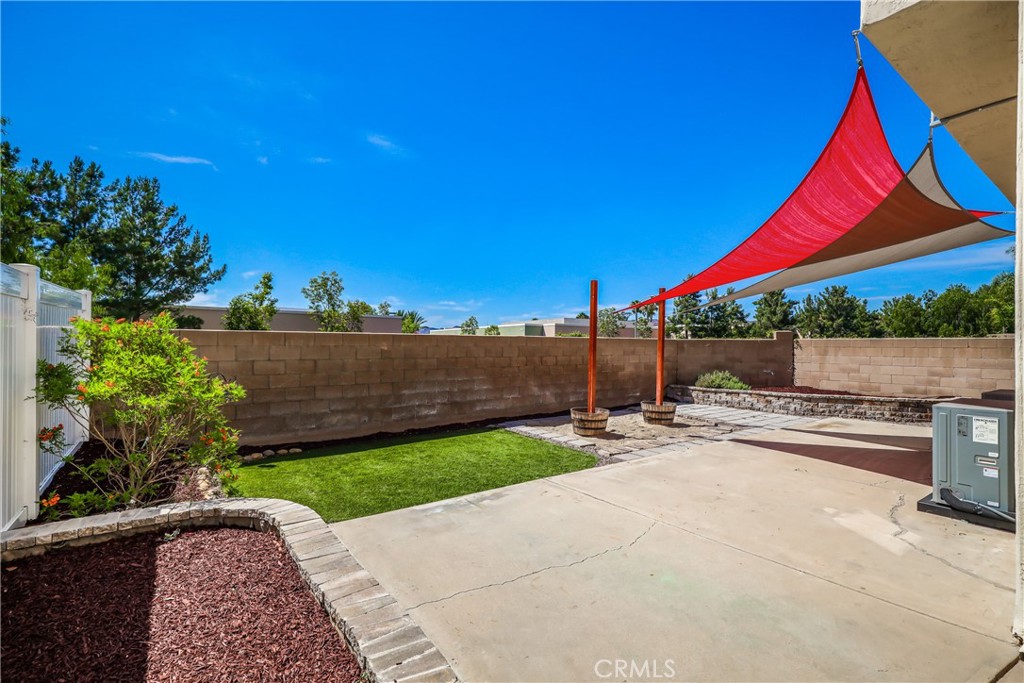 39705 Via Las Palmas