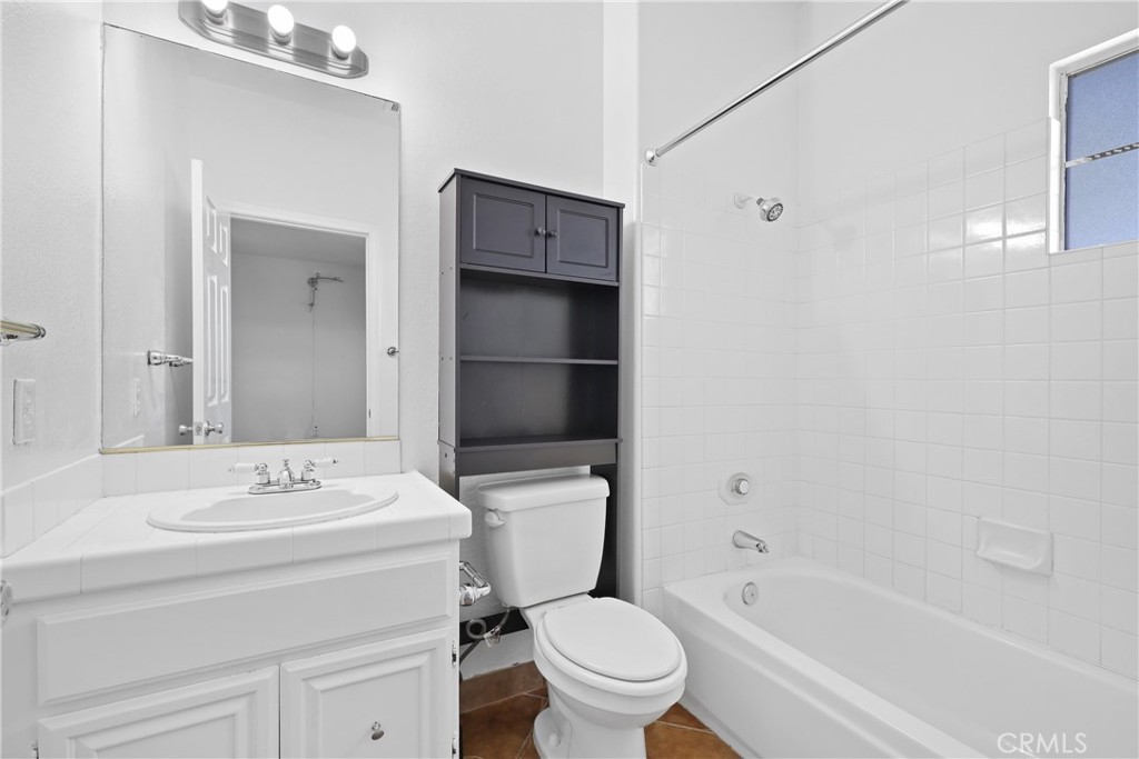 39705 Via Las Palmas