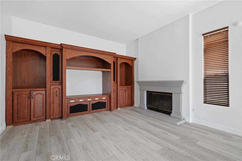 39705 Via Las Palmas