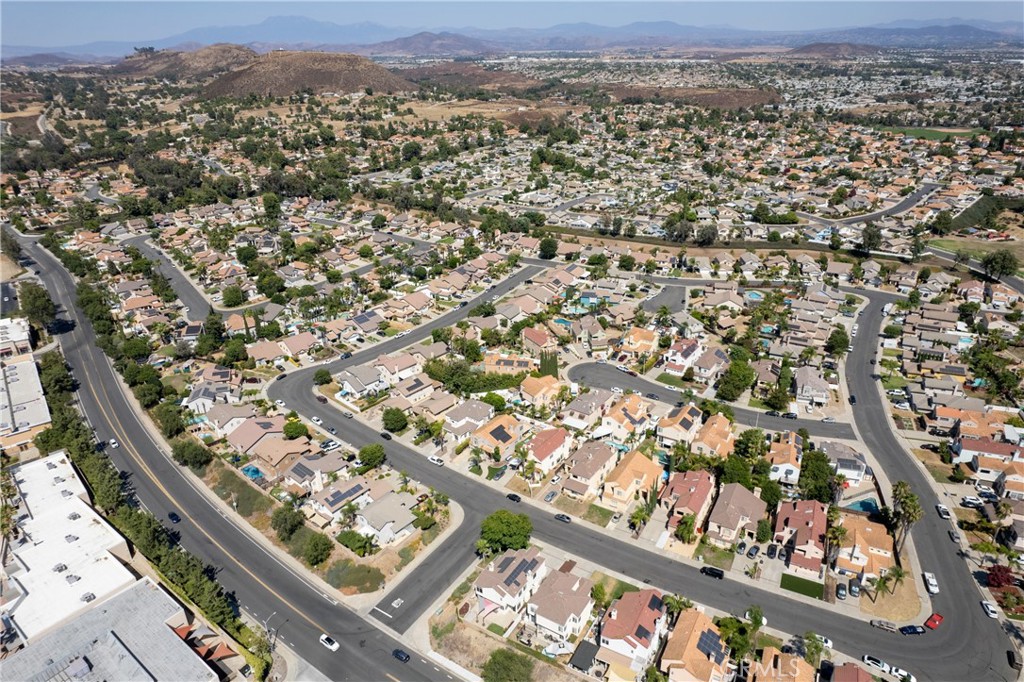 39705 Via Las Palmas