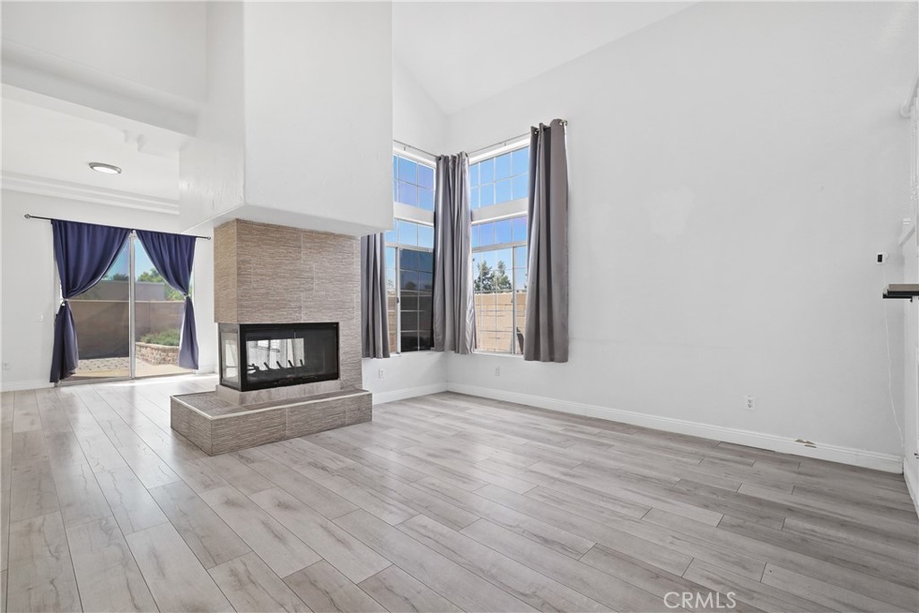 39705 Via Las Palmas