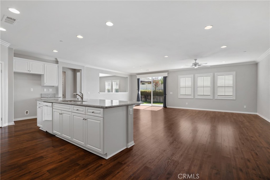 30374 Redding Avenue