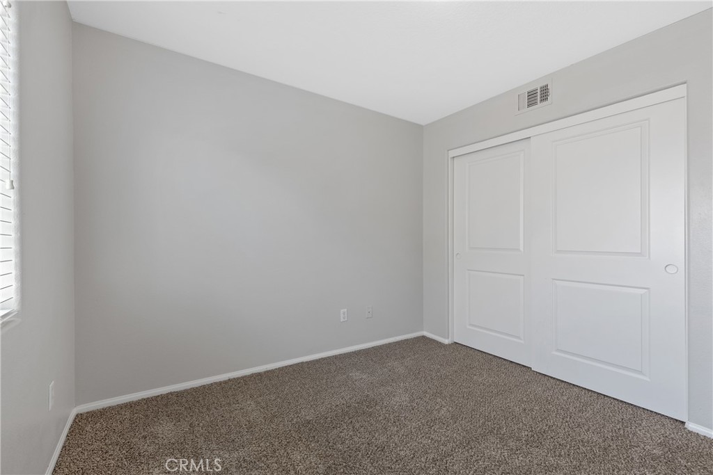 42631 Hussar Court
