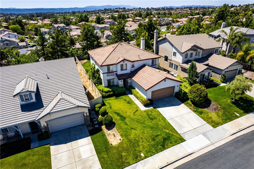 42631 Hussar Court