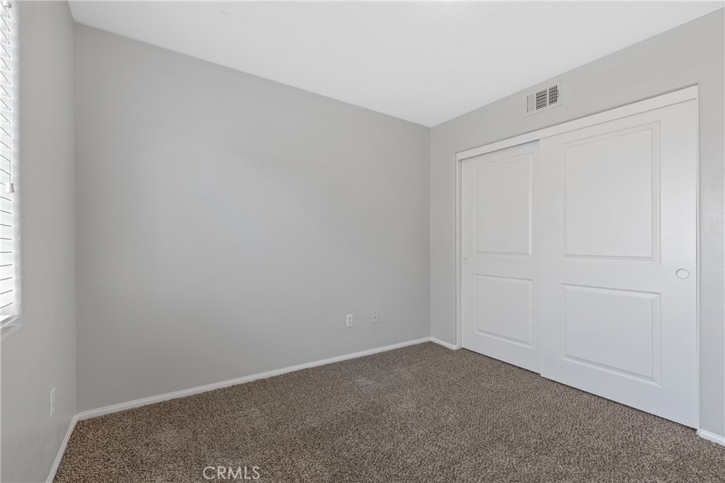 42631 Hussar Court