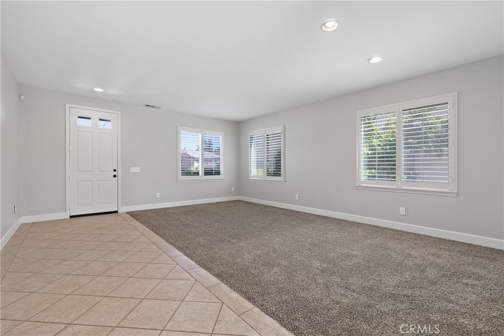 42631 Hussar Court