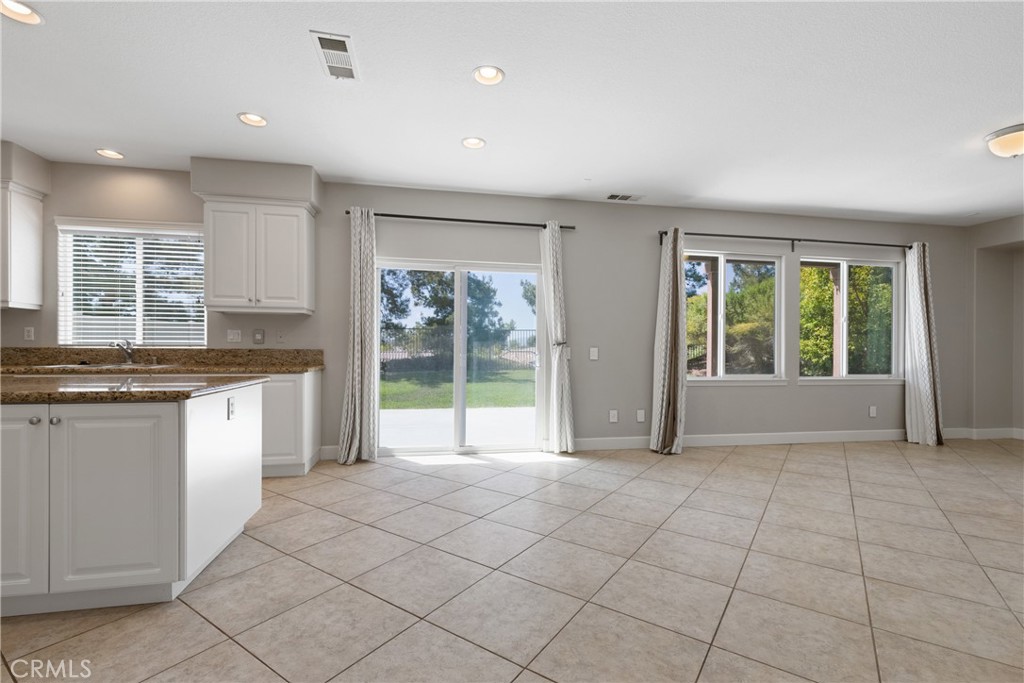 42631 Hussar Court