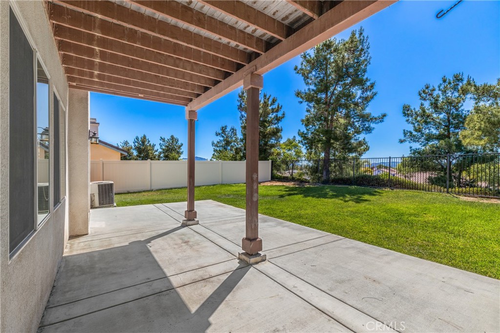 42631 Hussar Court