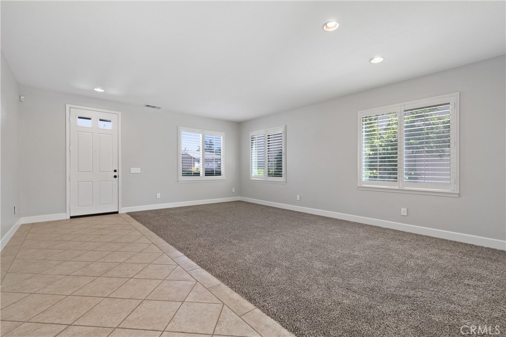 42631 Hussar Court