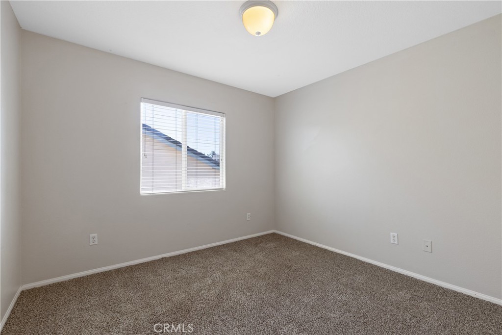 42631 Hussar Court