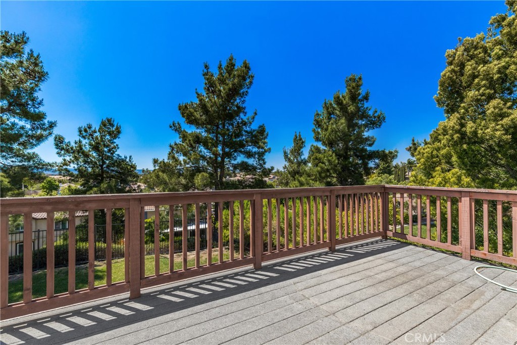 42631 Hussar Court