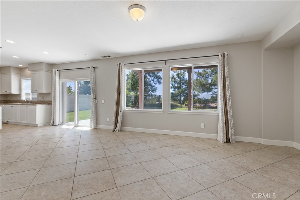 42631 Hussar Court