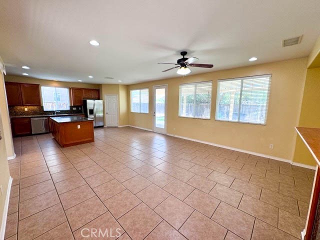 36907 Cottonwood Street