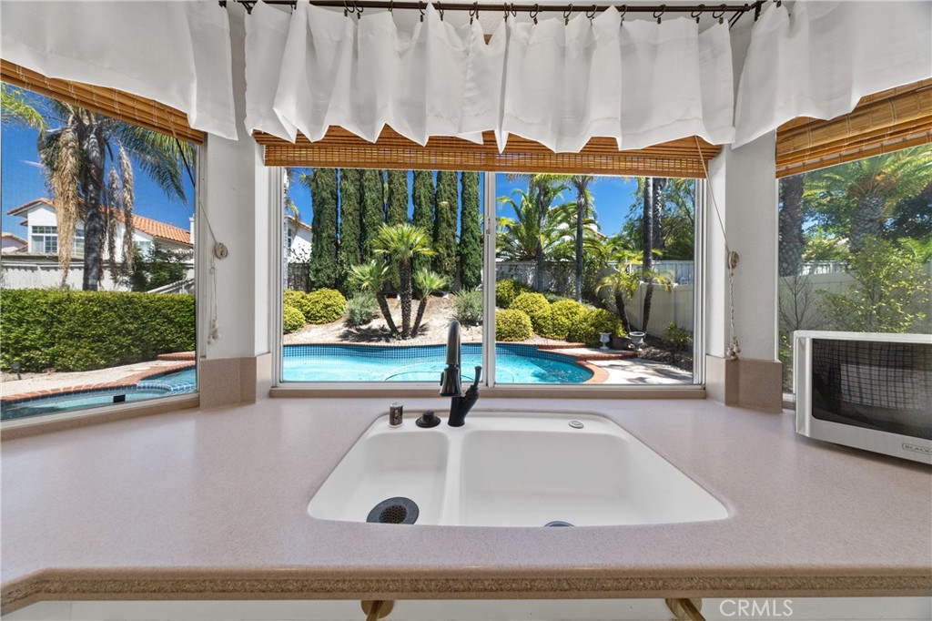 32122 Corte Eldorado