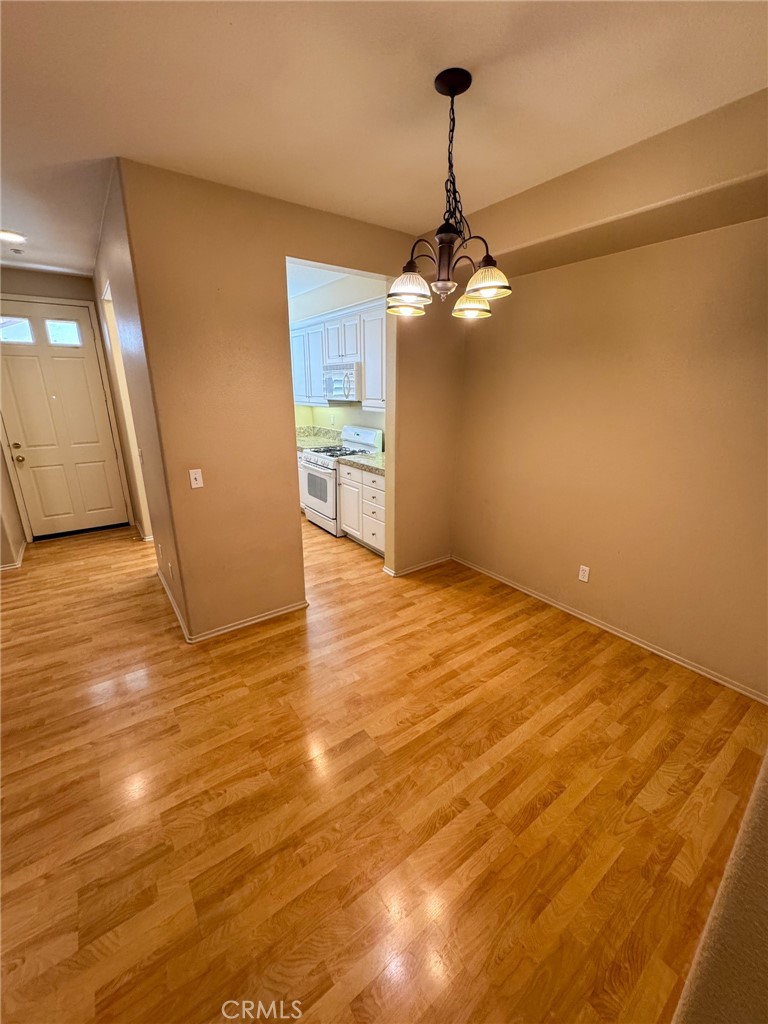 33550 Willow Haven