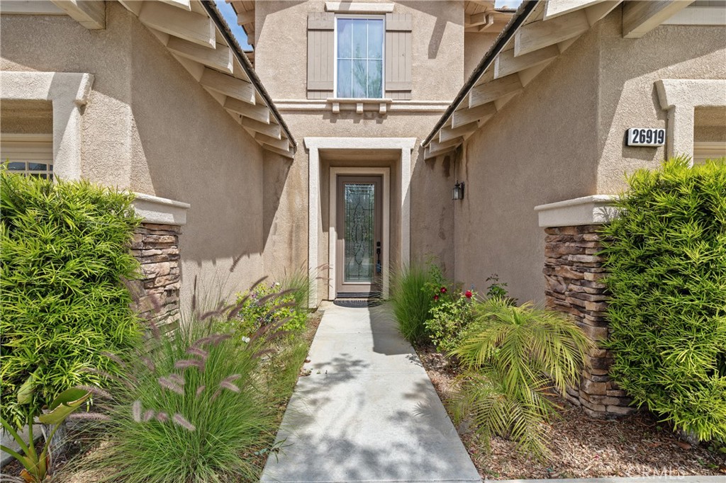 26919 Lemon Grass Way