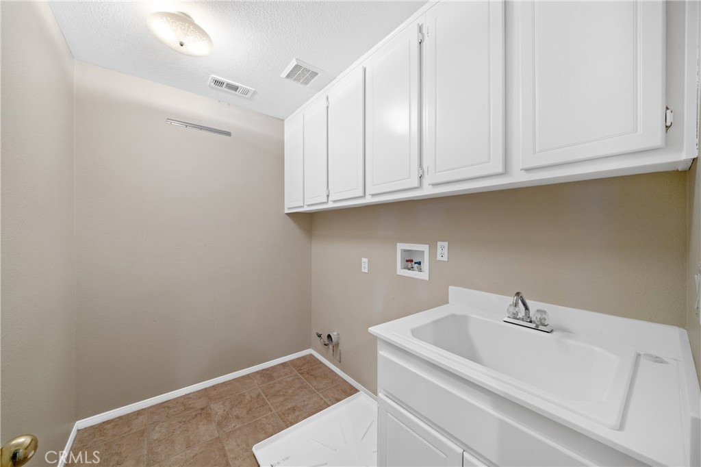 26919 Lemon Grass Way