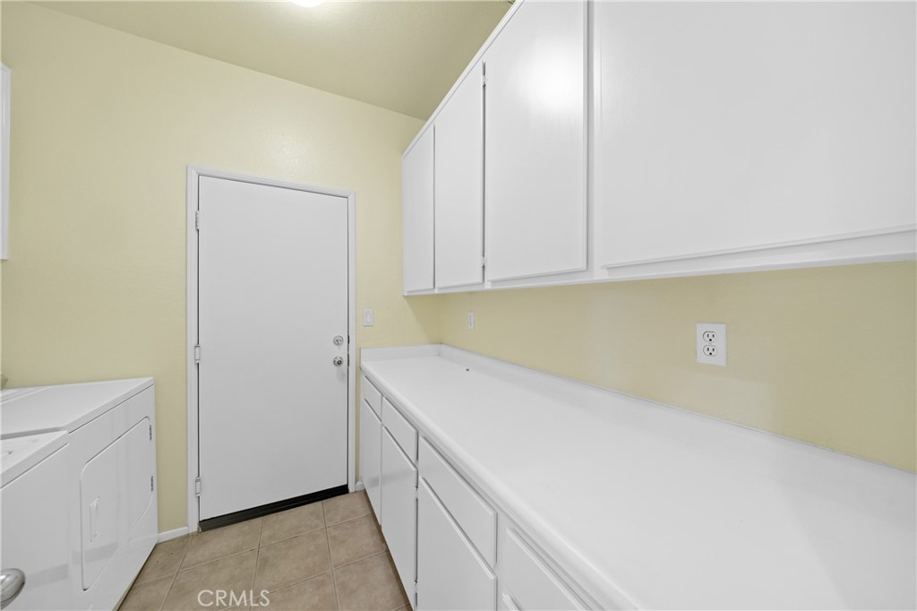 29303 Hidden Lake Drive