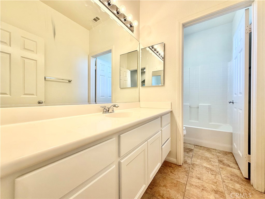 24685 Ridgewalk Street 3