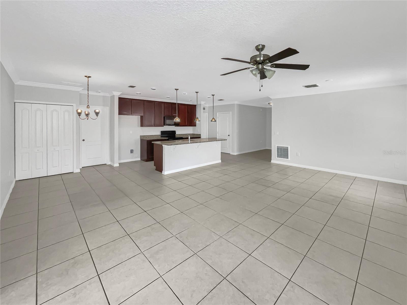617 SARDINIA CIR