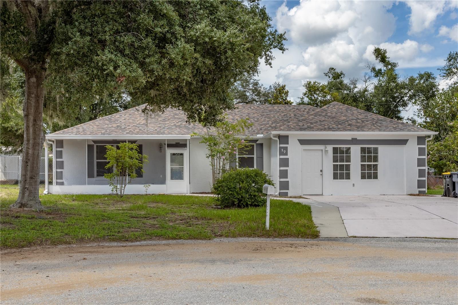 17 OAK RIDGE RD