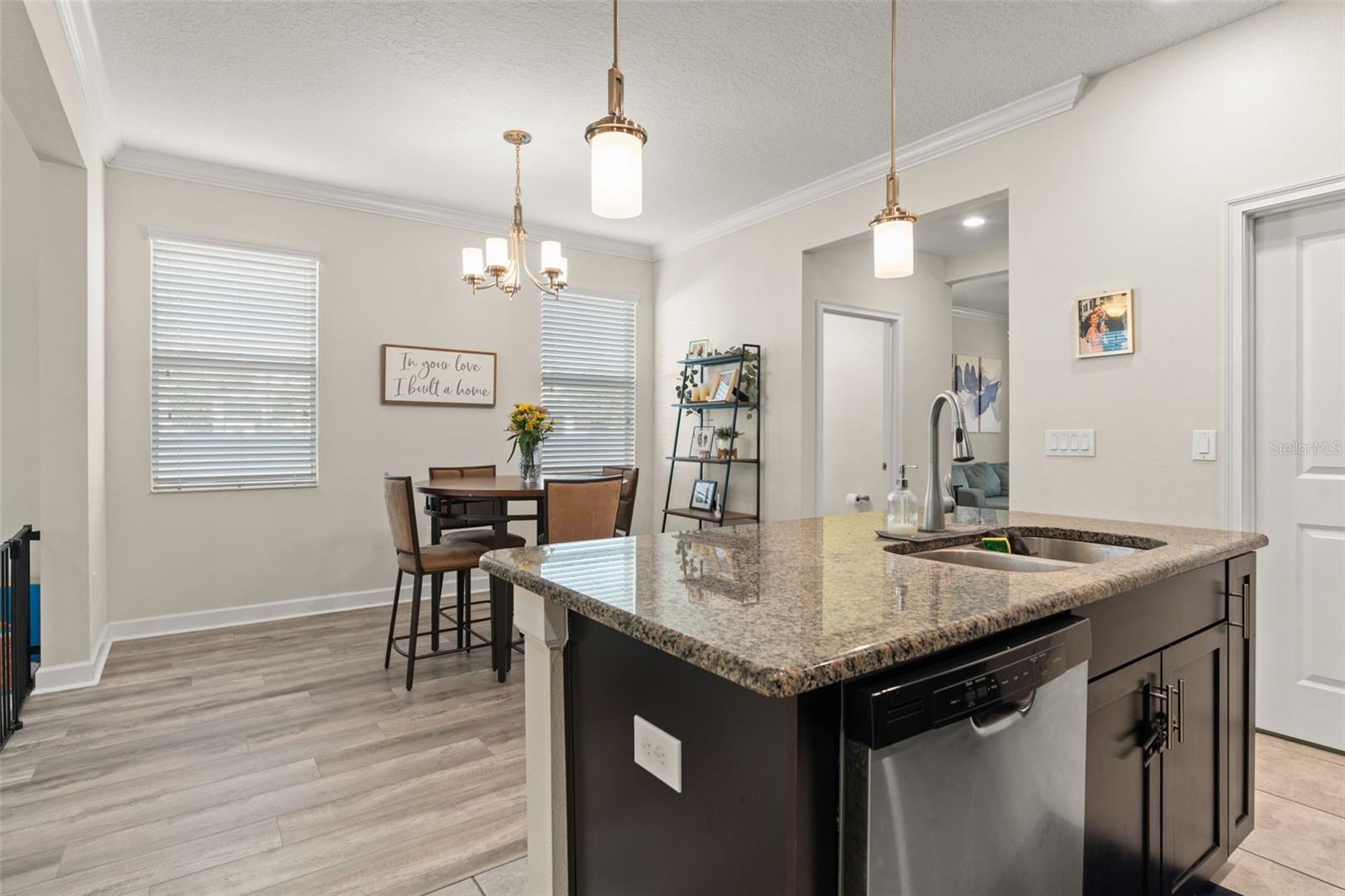 9844 PECAN HICKORY WAY