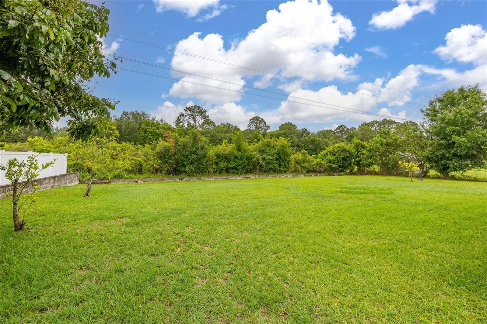 3779 N ECONLOCKHATCHEE TRL