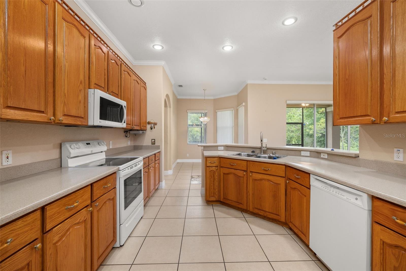 3779 N ECONLOCKHATCHEE TRL