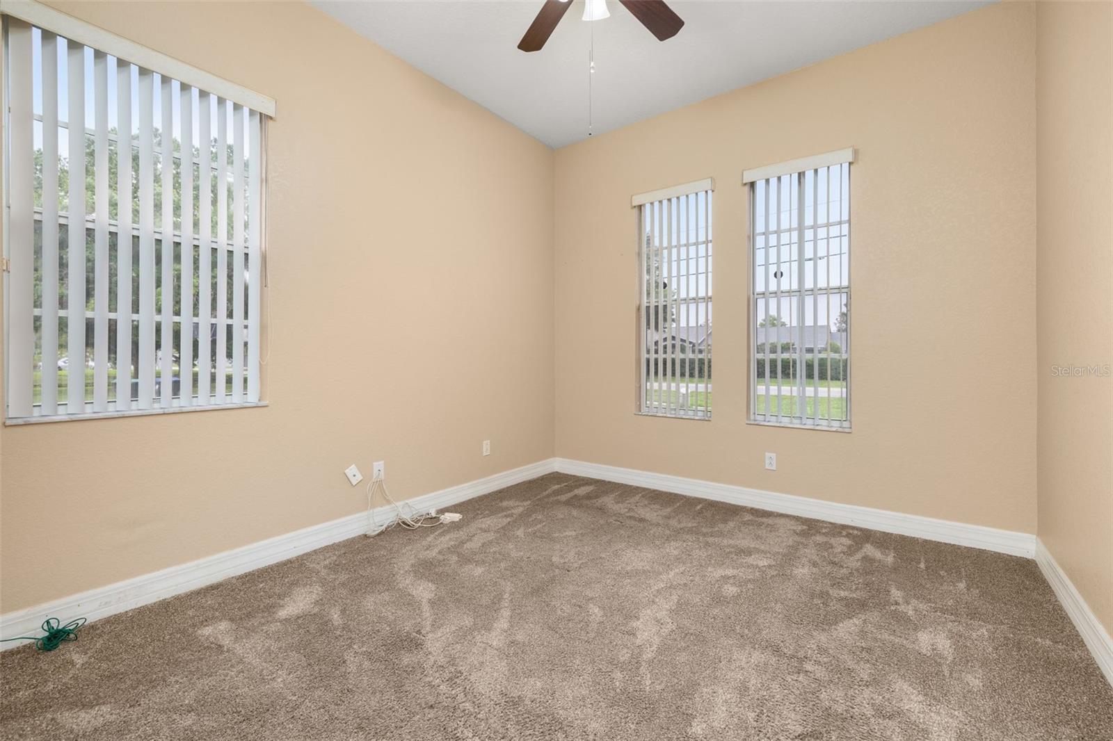 3779 N ECONLOCKHATCHEE TRL