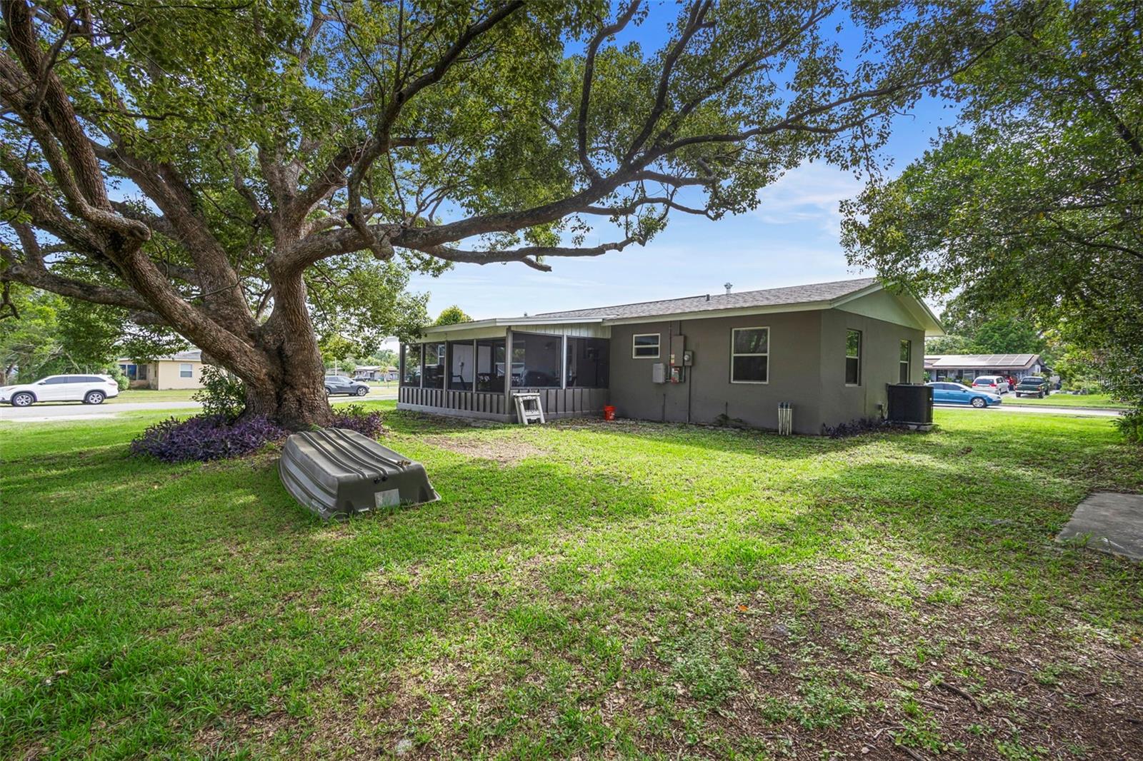 1581 PROVIDENCE BLVD