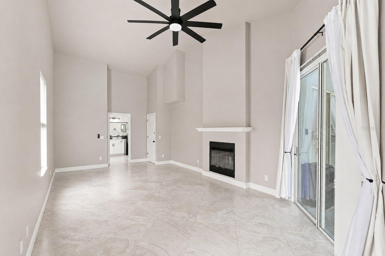 3716 GATLIN PLACE CIR