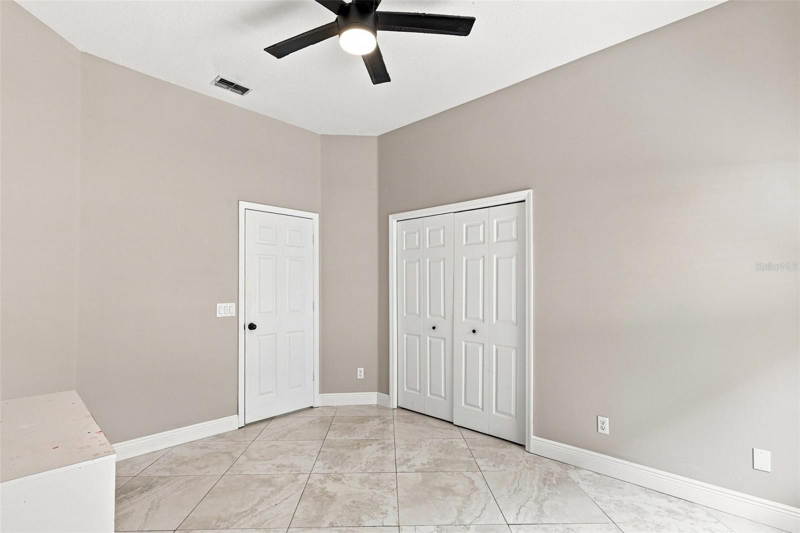 3716 GATLIN PLACE CIR