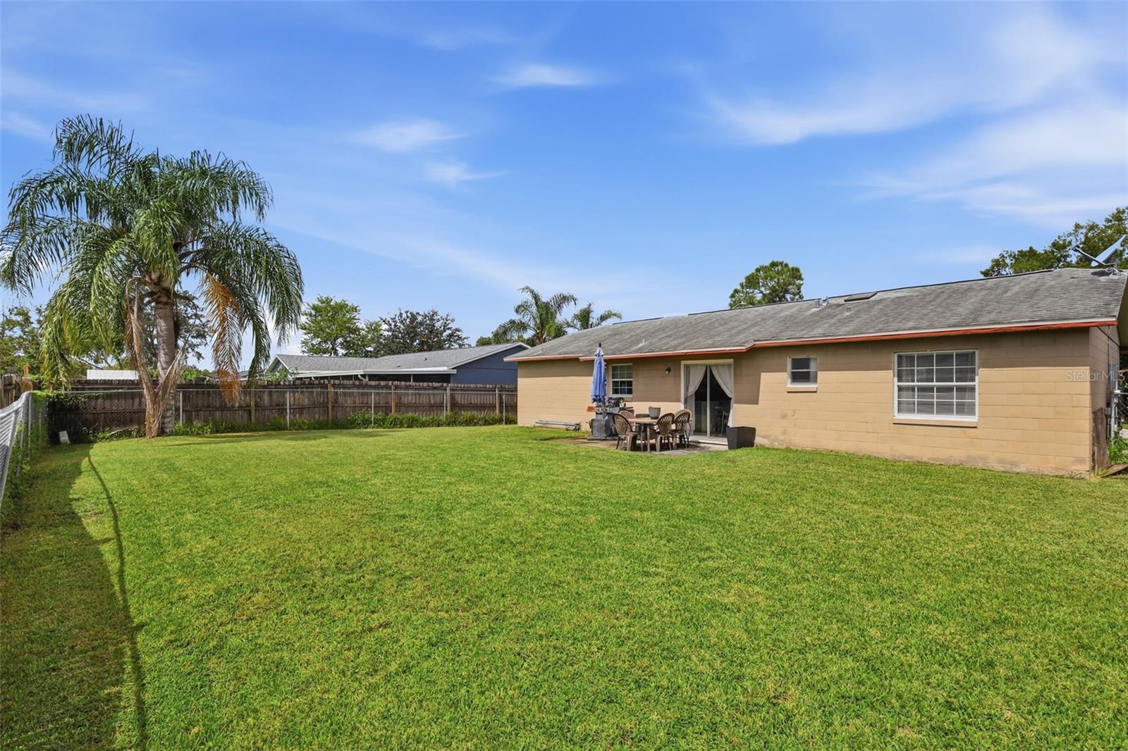 7610 AUTUMN PINES DR