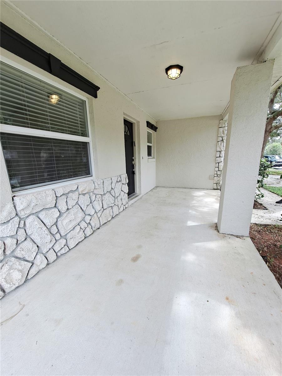 8127 BUCKSAW DR