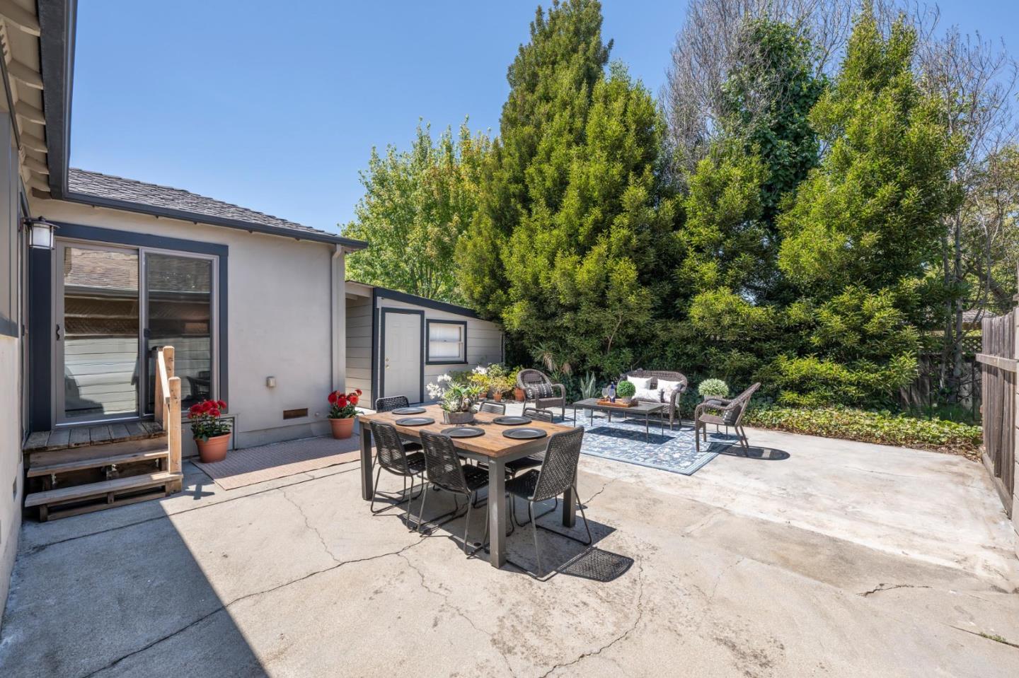 256 Portola Dr.