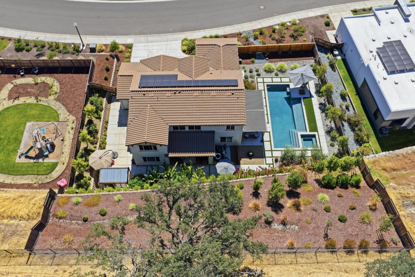 2736 Nisenan Valley DR