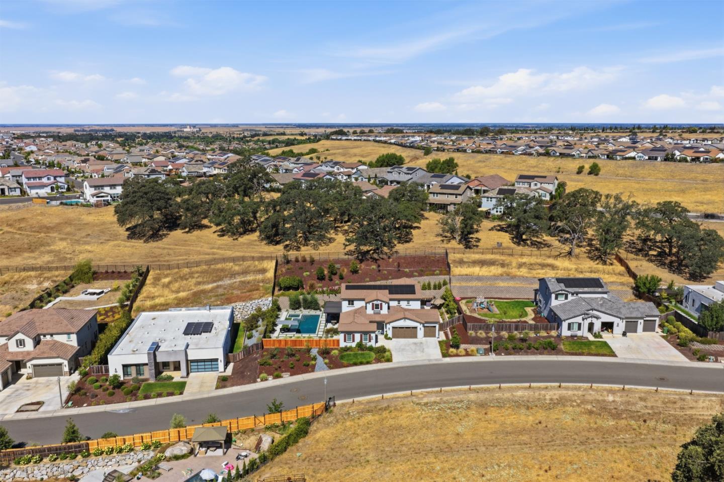 2736 Nisenan Valley DR