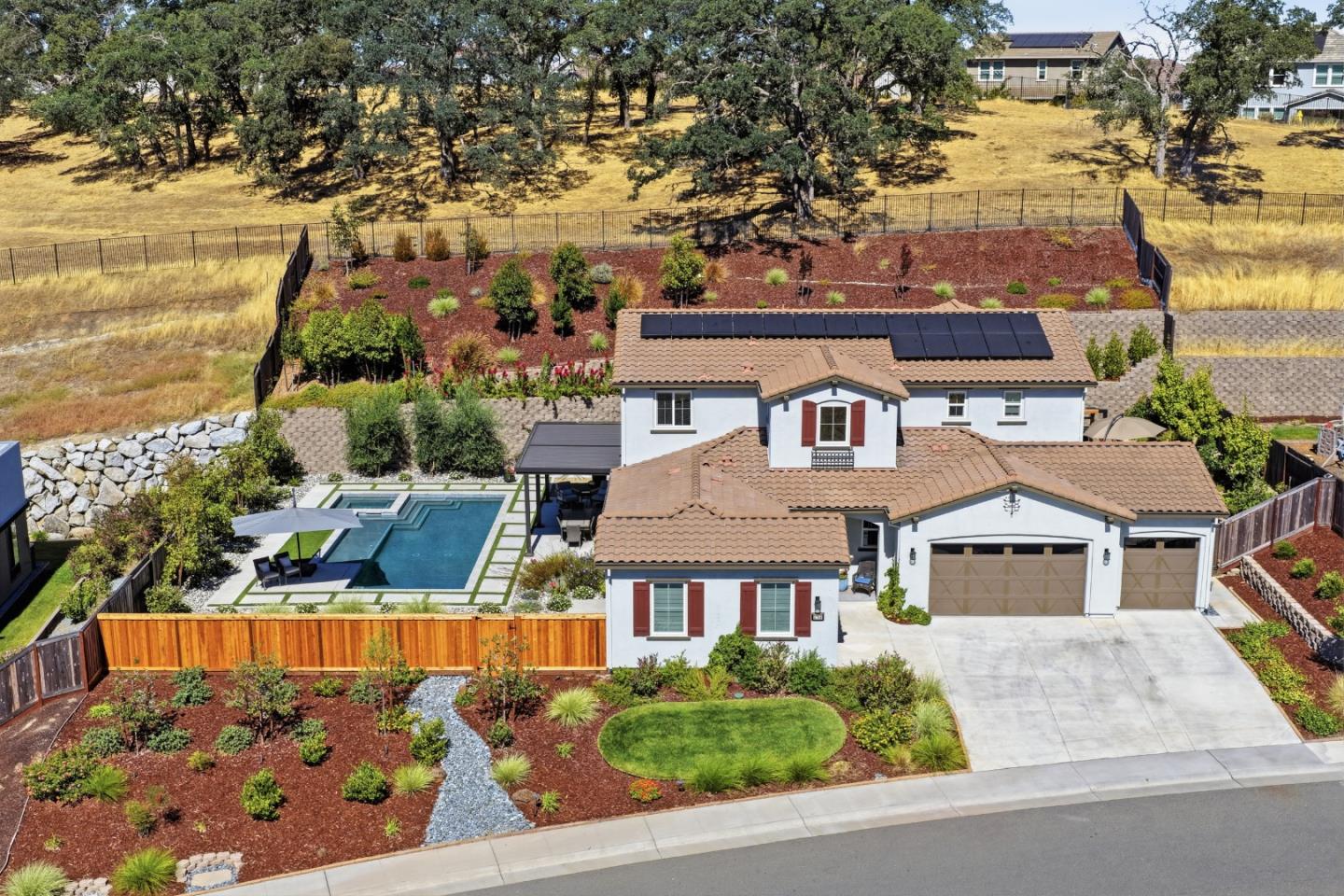 2736 Nisenan Valley DR