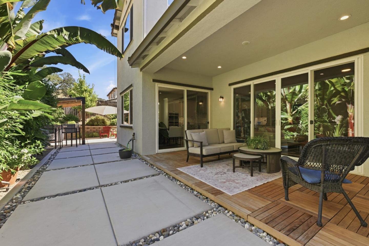 2736 Nisenan Valley DR