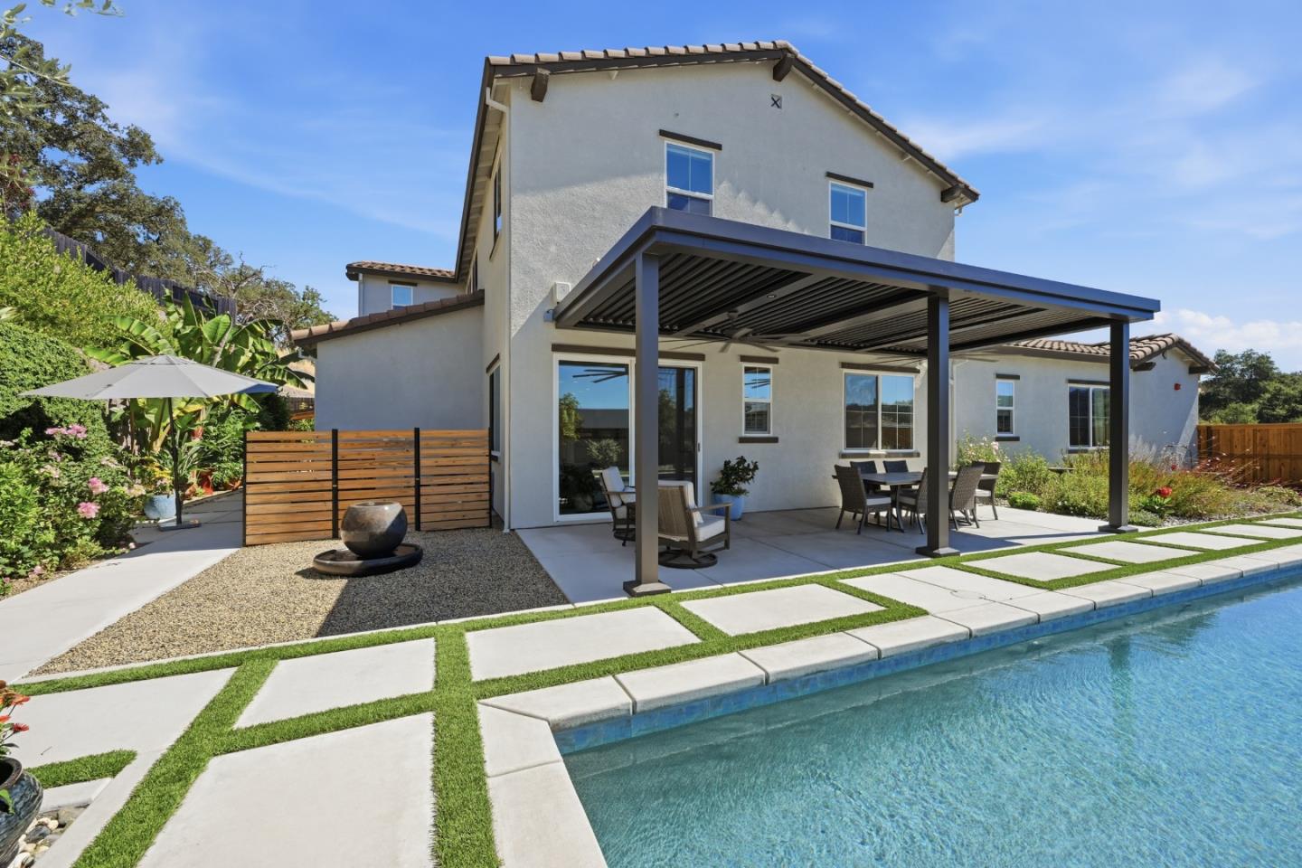 2736 Nisenan Valley DR