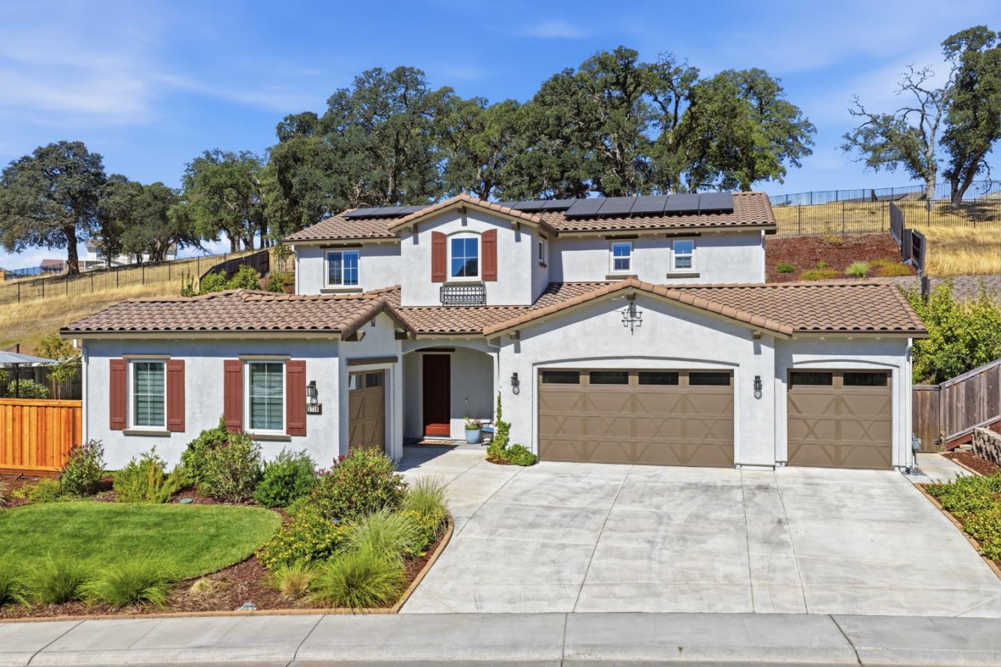 2736 Nisenan Valley DR