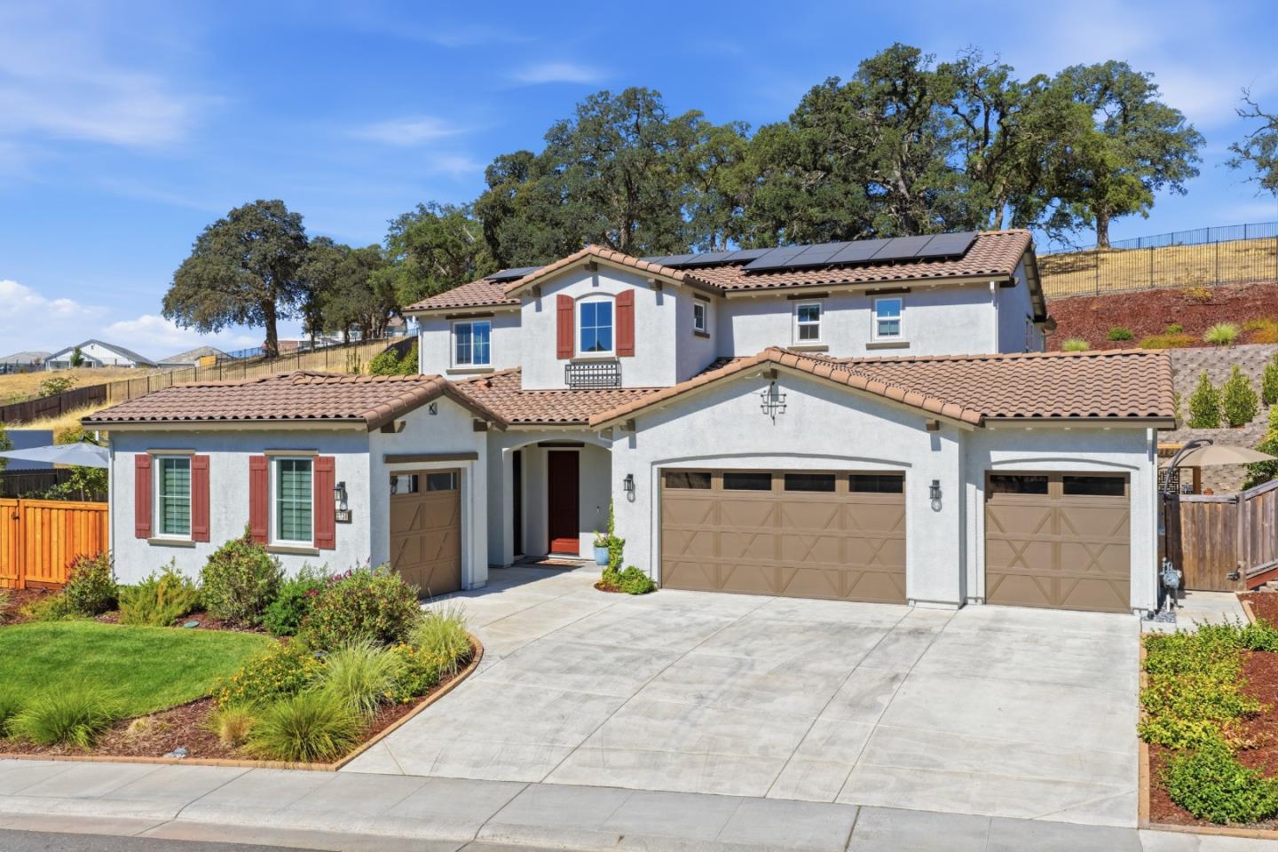 2736 Nisenan Valley DR