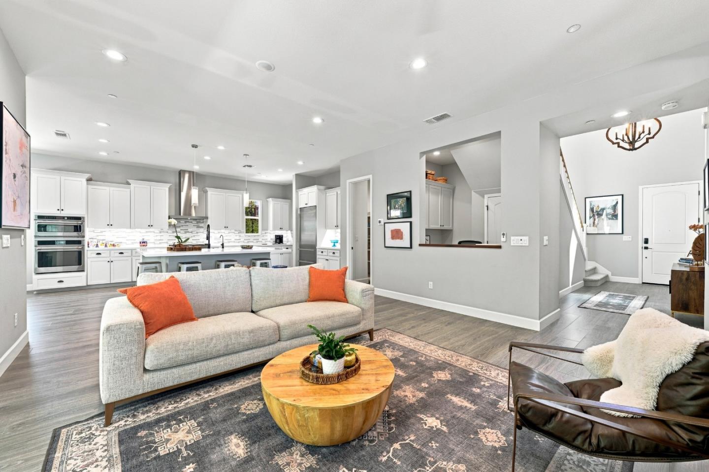 2736 Nisenan Valley DR