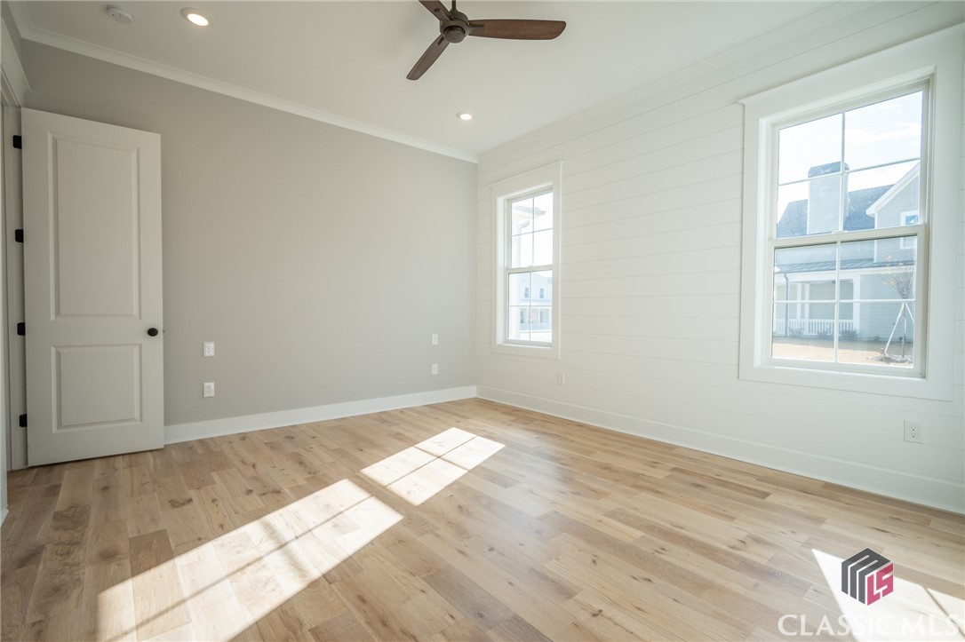 221 Highpointe Lane