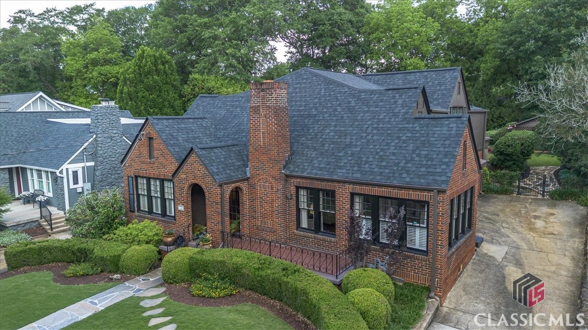 430 Milledge Circle